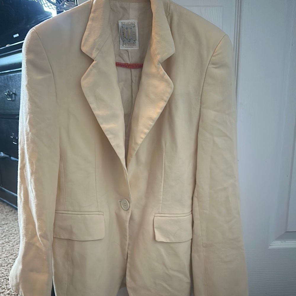 Gianfranco Ferre Cream Blazer Classic Tailoring